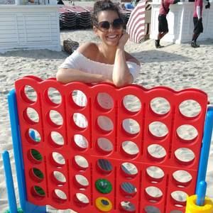 Meet your Posher, Melia